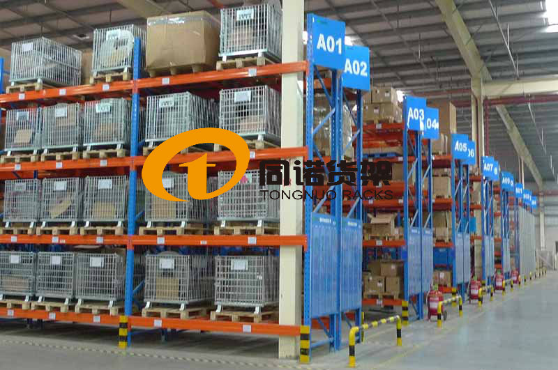 Collapsible & Stackable Wire Mesh Containers